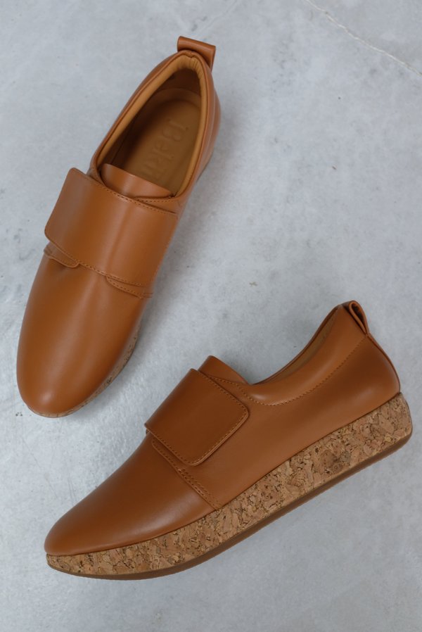Beklina Lima Sneaker - Dry Clay Beklina Lima Sneaker - Dry Clay