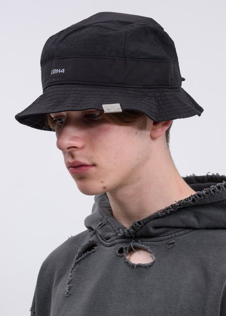 independent bucket hat
