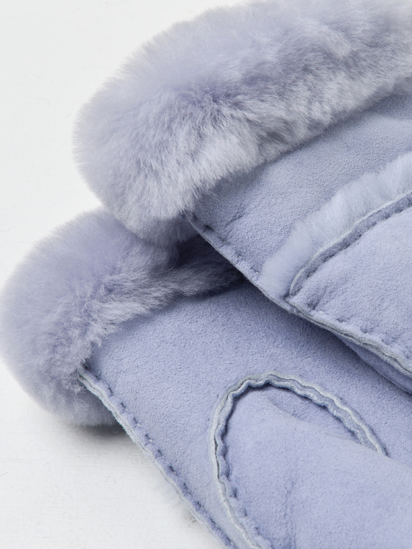 UGG SEAMED TECH GLOVE - FRESH AIR UGG SEAMED TECH GLOVE - FRESH AIR