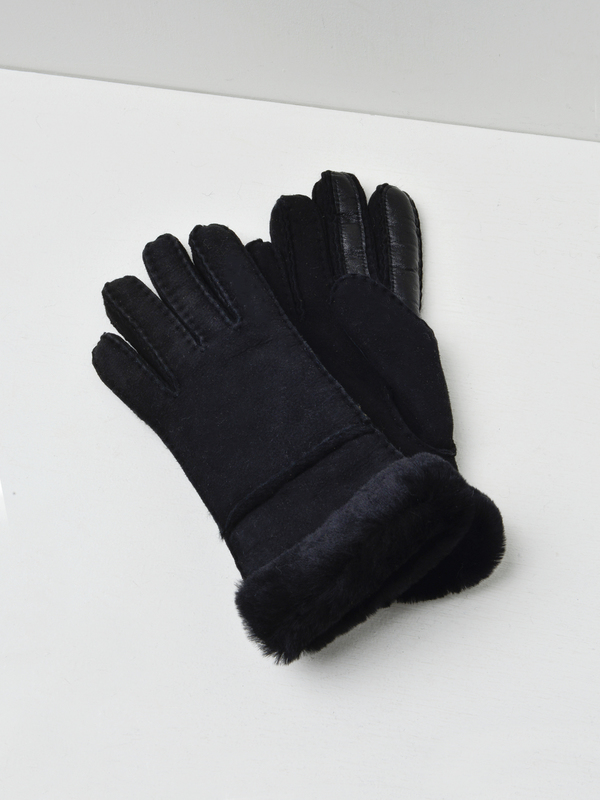UGG SEAMED TECH GLOVE - BLACK UGG SEAMED TECH GLOVE - BLACK