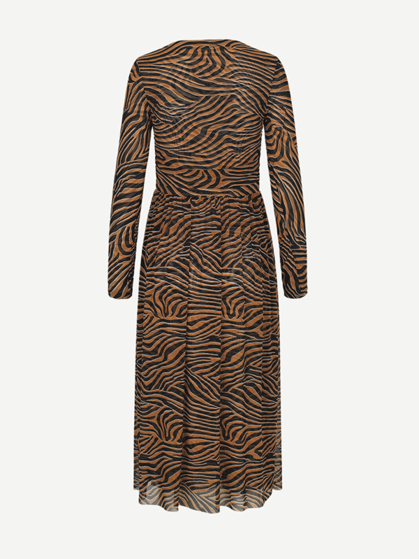 Samsoe & Samsoe Vivi Zebra Dress - Argan Moonscape Samsoe & Samsoe Vivi Zebra Dress - Argan Moonscape