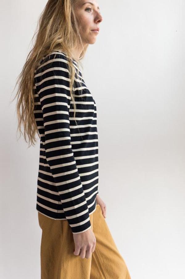 Norse Projects Inge Classic Stripe Sweatshirt - Dark Navy Norse Projects Inge Classic Stripe Sweatshirt - Dark Navy