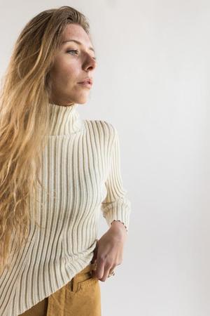 Shaina Mote Isla Turtleneck - crema Shaina Mote Isla Turtleneck - crema