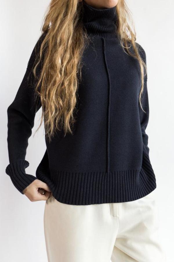 Nomia Seam Turtleneck - midnight Nomia Seam Turtleneck - midnight