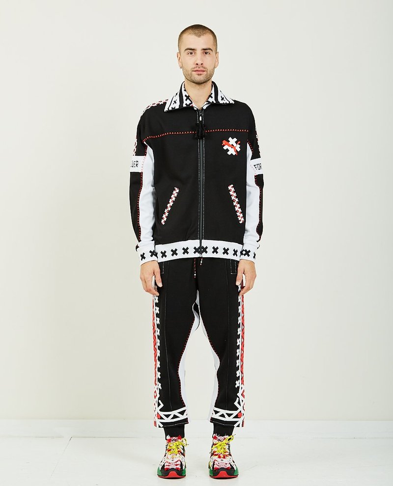 トップス PUMA x JAHNKOY PUMA x JAHNKOY XTG TRACK JACKET - black | Garmentory