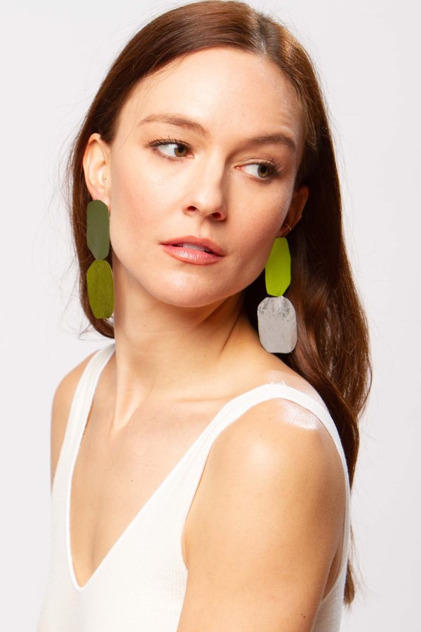 JULIE THÉVENOT Acantha earrings - absinthe JULIE THÉVENOT Acantha earrings - absinthe