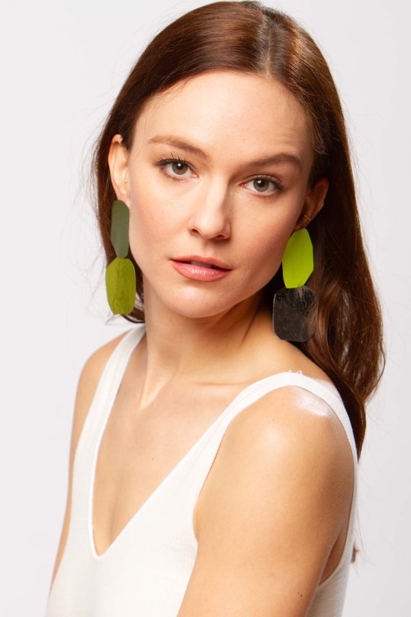 JULIE THÉVENOT Acantha earrings - absinthe JULIE THÉVENOT Acantha earrings - absinthe