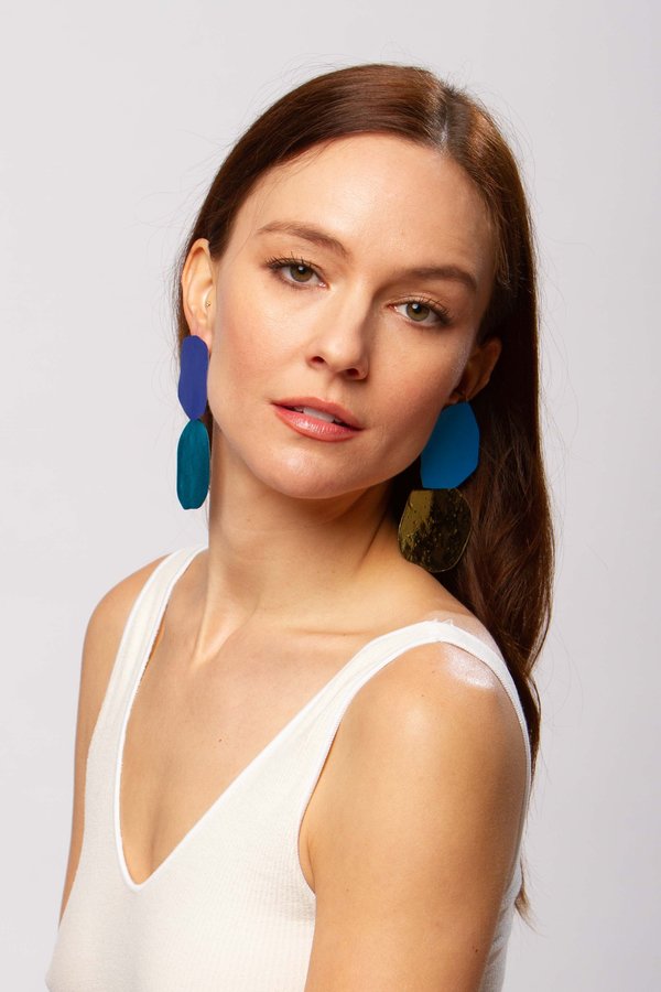 JULIE THÉVENOT Acantha earrings - sea JULIE THÉVENOT Acantha earrings - sea