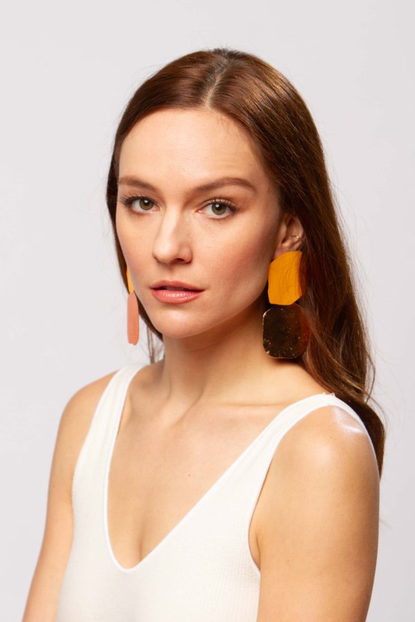 JULIE THÉVENOT Acantha earrings - spice JULIE THÉVENOT Acantha earrings - spice
