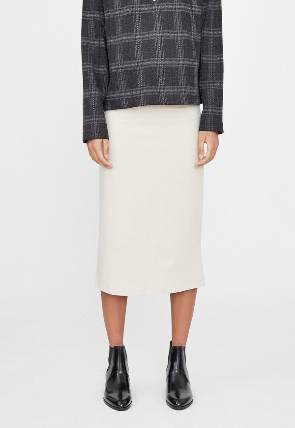 matt and nat booties