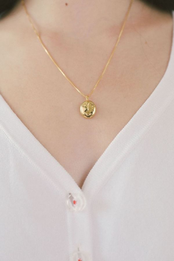 Wolf Circus Evelyn Pendant Necklace - Gold Wolf Circus Evelyn Pendant Necklace - Gold