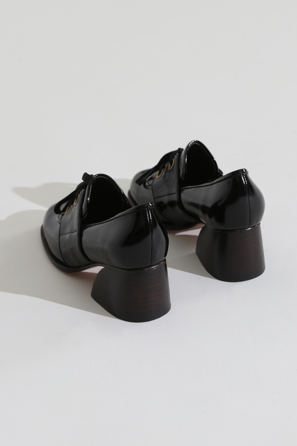 No.6 Milo Leather Oxford - Ink No.6 Milo Leather Oxford - Ink