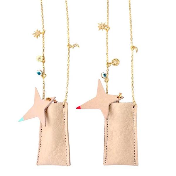 Kids Atsuyo Et Akiko Amulet Crystal Necklace - Natural Leather Pink Kids Atsuyo Et Akiko Amulet Crystal Necklace - Natural Leather Pink