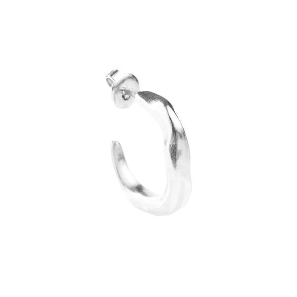 Hana kim Flow Earring - Silver Hana kim Flow Earring - Silver