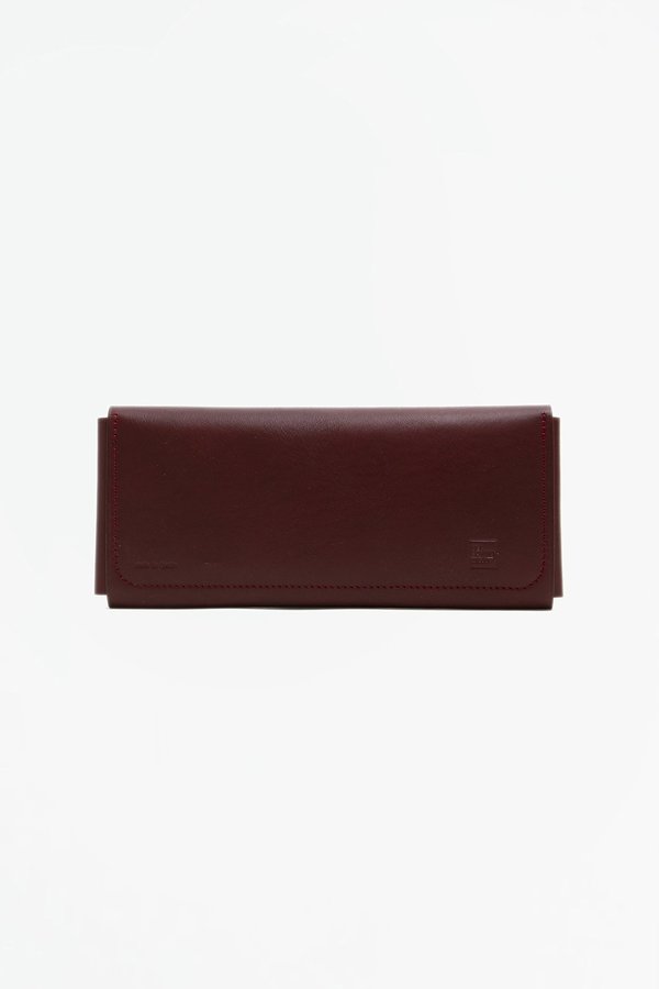 Del Barrio Travel Wallet with Snaps - Burgundy Del Barrio Travel Wallet with Snaps - Burgundy