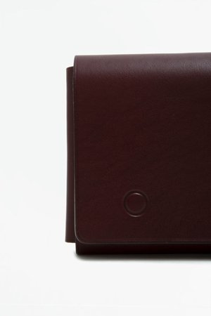 Del Barrio Travel Wallet with Snaps - Burgundy Del Barrio Travel Wallet with Snaps - Burgundy