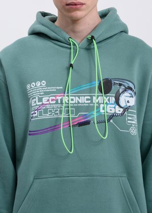 LXVI Mixing Hoodie - Green LXVI Mixing Hoodie - Green