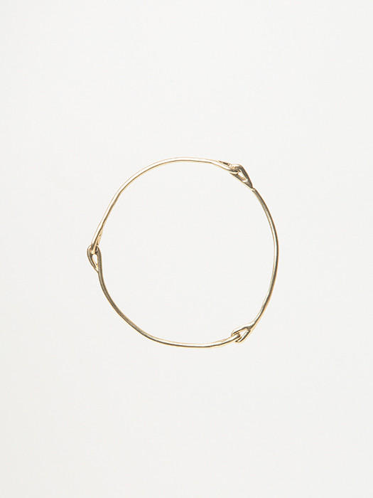 Ladyluna Knot Bangle in Gold Ladyluna Knot Bangle in Gold