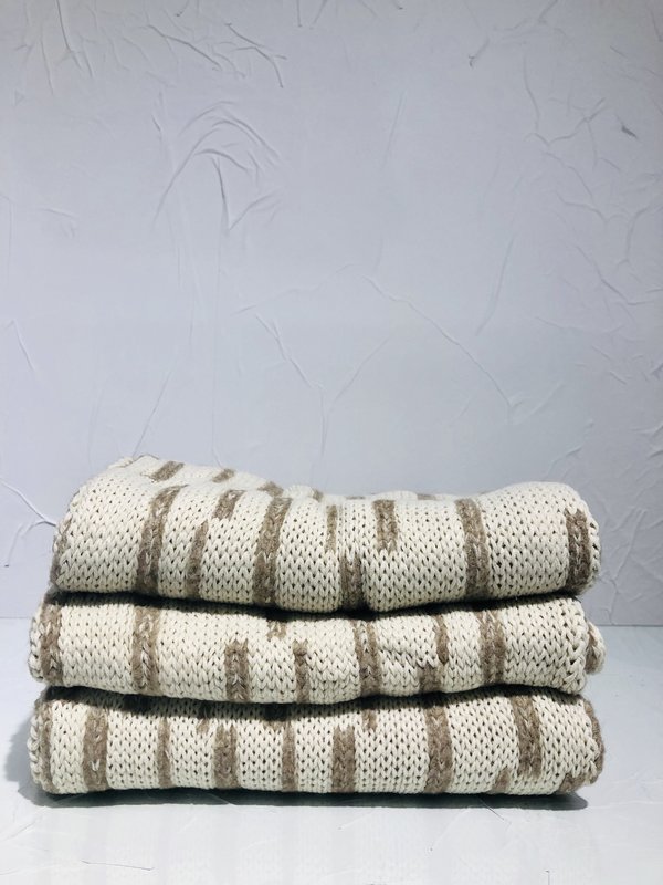 Uma Raquel Davidowicz Vietna Double Face Knitted Scarf - Off White Uma Raquel Davidowicz Vietna Double Face Knitted Scarf - Off White