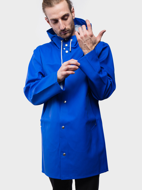 Stutterheim Stockholm Raincoat - electric blue Stutterheim Stockholm Raincoat - electric blue