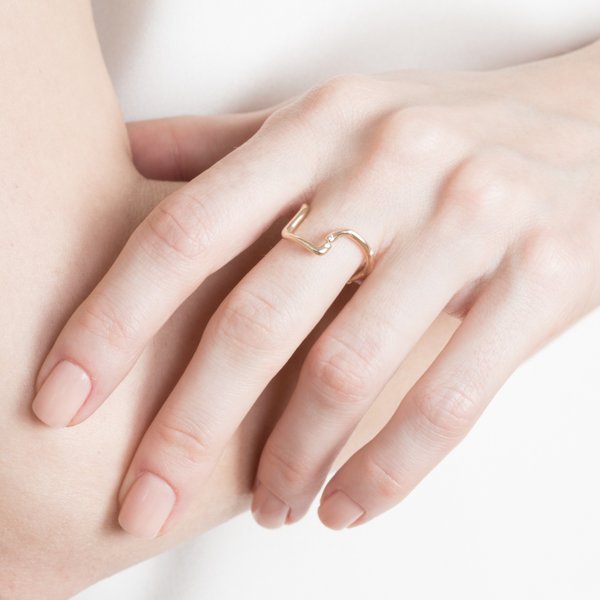 Shahla Karimi Subway Harlem to South Ferry Ring - 14k gold Shahla Karimi Subway Harlem to South Ferry Ring - 14k gold