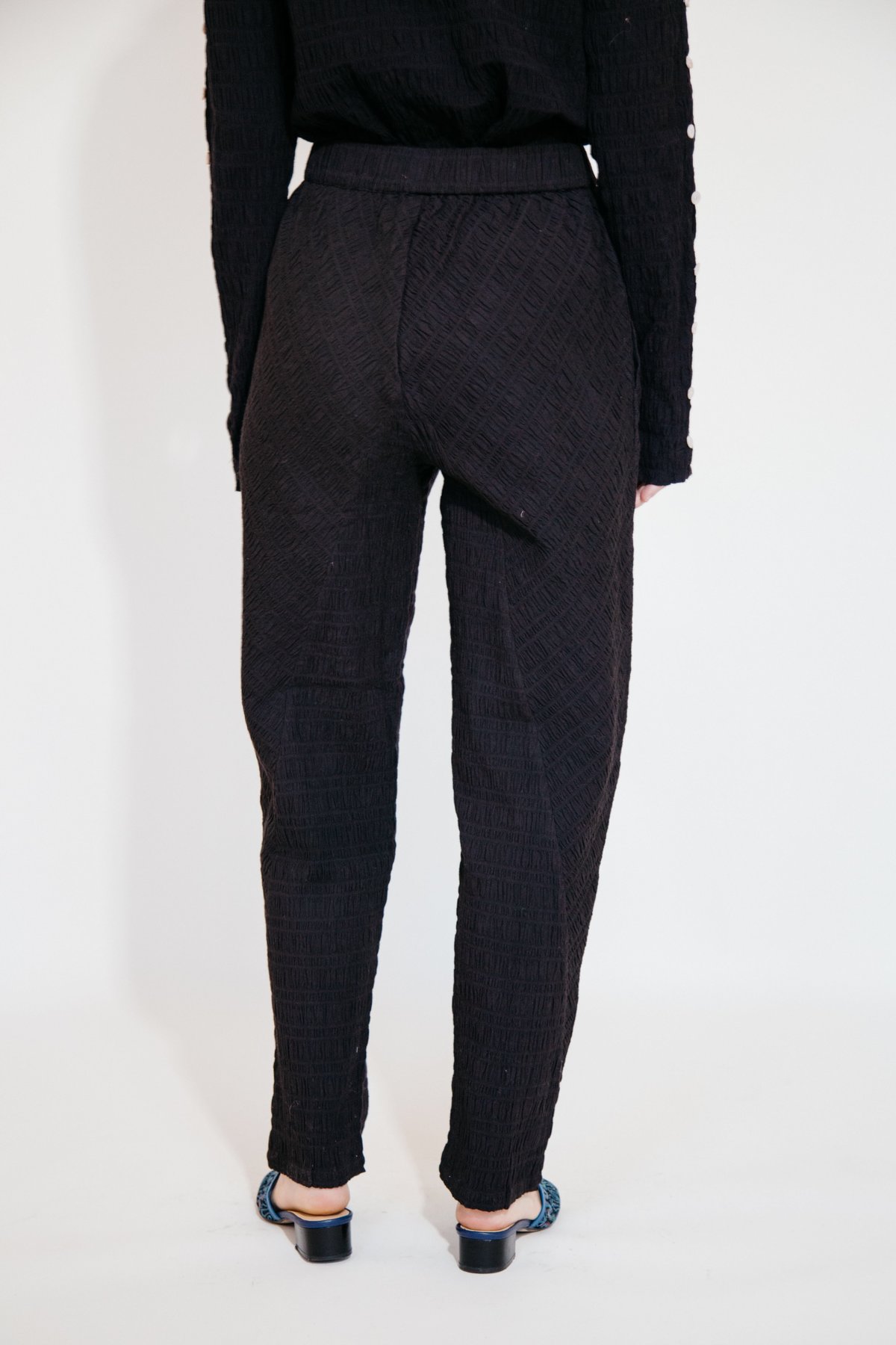 Nikki Chasin ANGLE PANT - BLACK CRINKLE - Image 3 of 3
