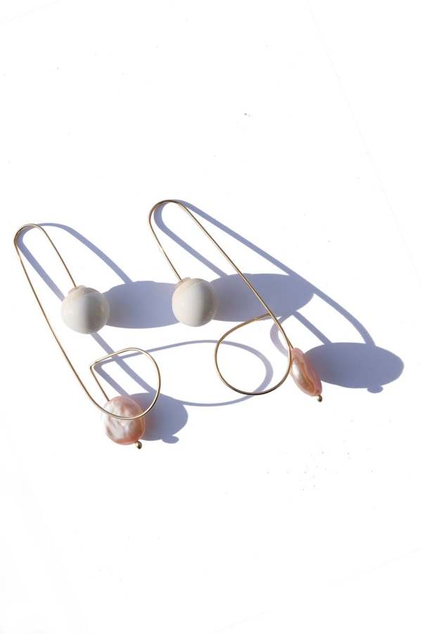 jujumade pearl deco earrings jujumade pearl deco earrings