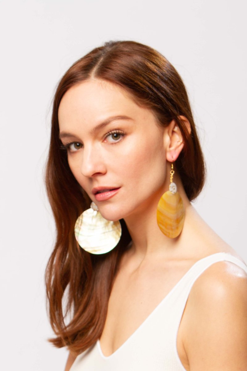 Alajas Buwan earrings - pearl Alajas Buwan earrings - pearl