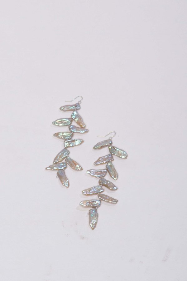 Alajas Tinik pearl earrings - silver Alajas Tinik pearl earrings - silver