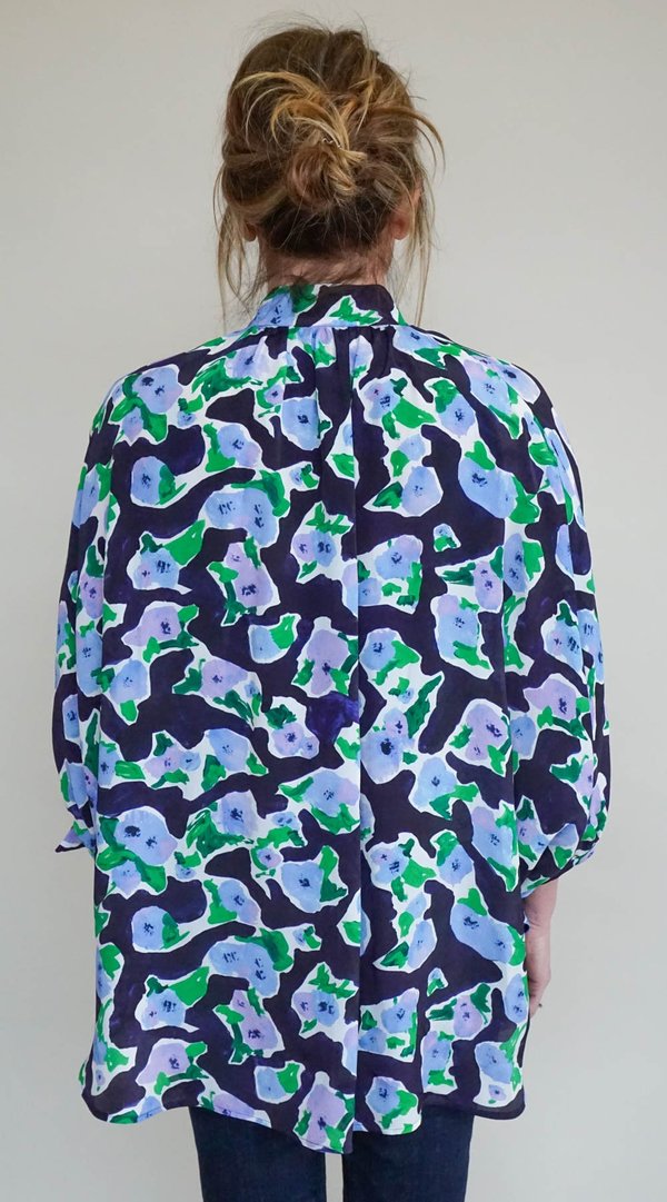 Christian Wijnants Blouse - Navy Magnolia Christian Wijnants Blouse - Navy Magnolia