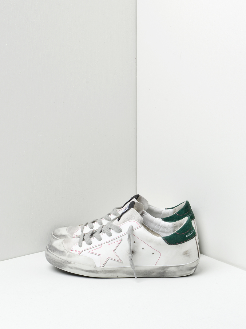 スニーカー Golden  Deluxe Brand White Leather Superstar Sneakers Golden Goose Women's Super Star Leather Sneakers in Optic