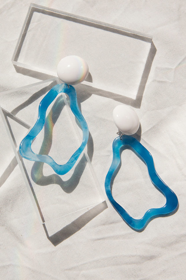 MIDNIGHT MOMENT Wave Earrings - Blue MIDNIGHT MOMENT Wave Earrings - Blue