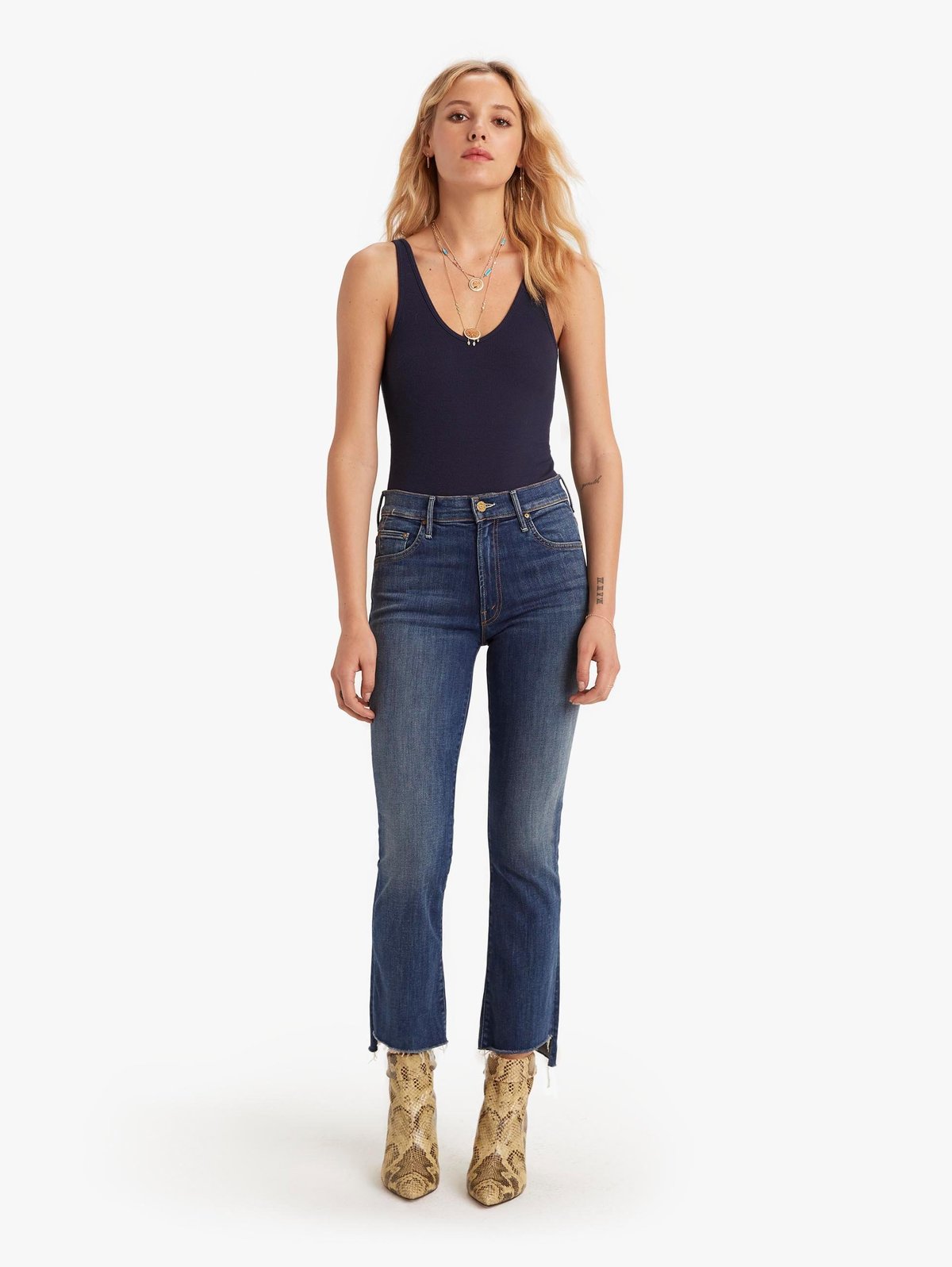 The-Insider-Crop-Step-Fray-in-