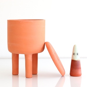 Studio Arhoj Tri Pot Small - Terracotta Studio Arhoj Tri Pot Small - Terracotta