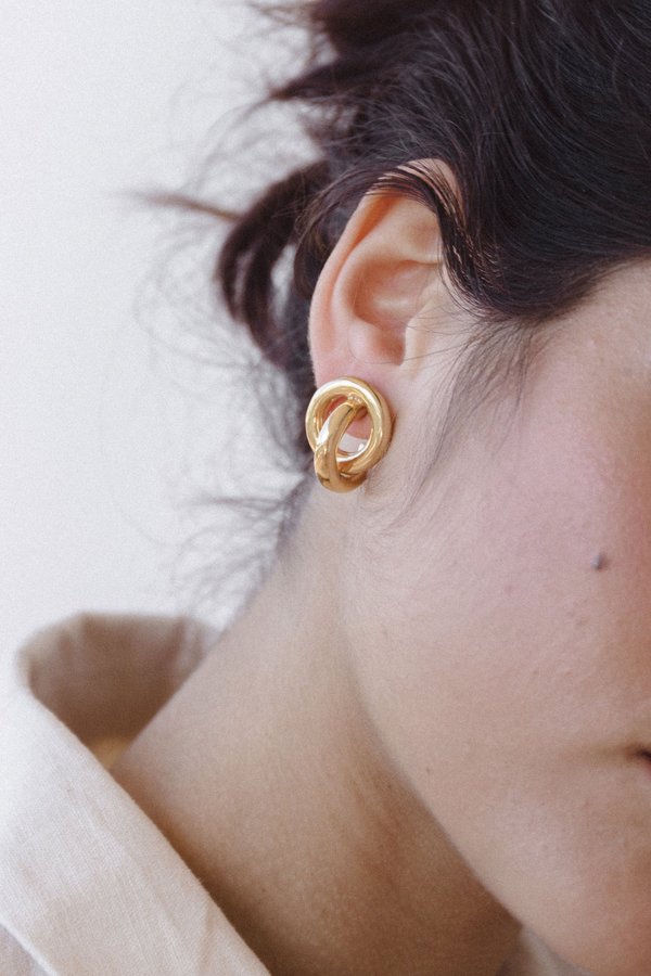 Flash Jewellery Knot Hoop Earrings - Gold Flash Jewellery Knot Hoop Earrings - Gold