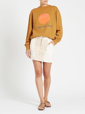 Current Elliott The Agatha Skirt - Oatmeal White Current Elliott The Agatha Skirt - Oatmeal White