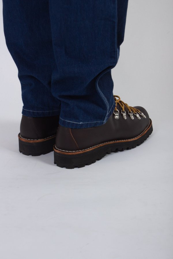 Danner Mountain Light Boot - Brown Danner Mountain Light Boot - Brown