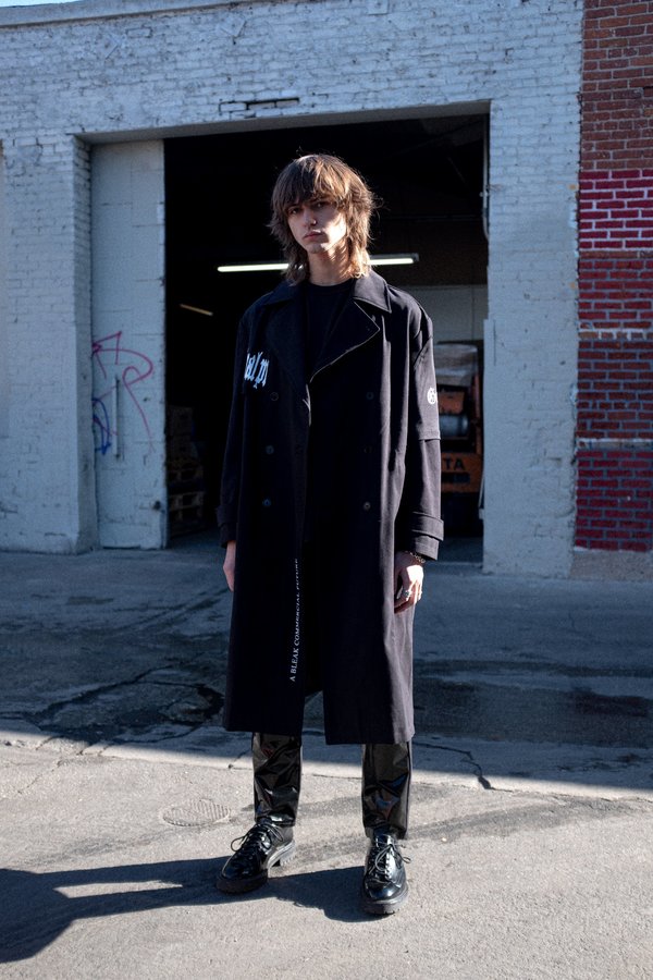 Yang Li Patch Iconic YL Trench Coat - black Yang Li Patch Iconic YL Trench Coat - black