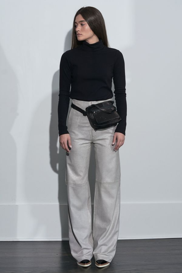 Vanderwilt Highwaisted Leather Pant - Chalk Crackle Vanderwilt Highwaisted Leather Pant - Chalk Crackle