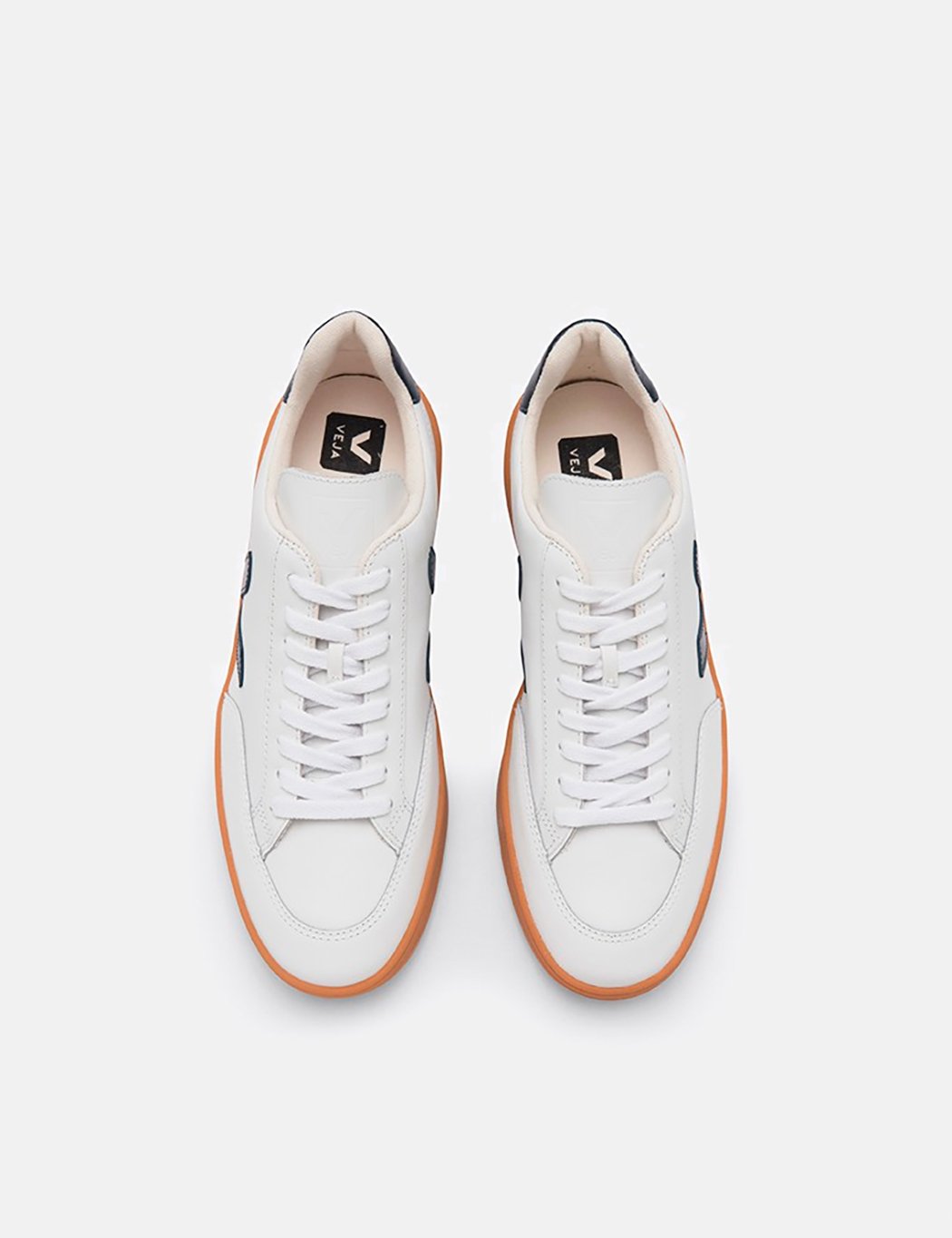 veja v12 gum sole womens