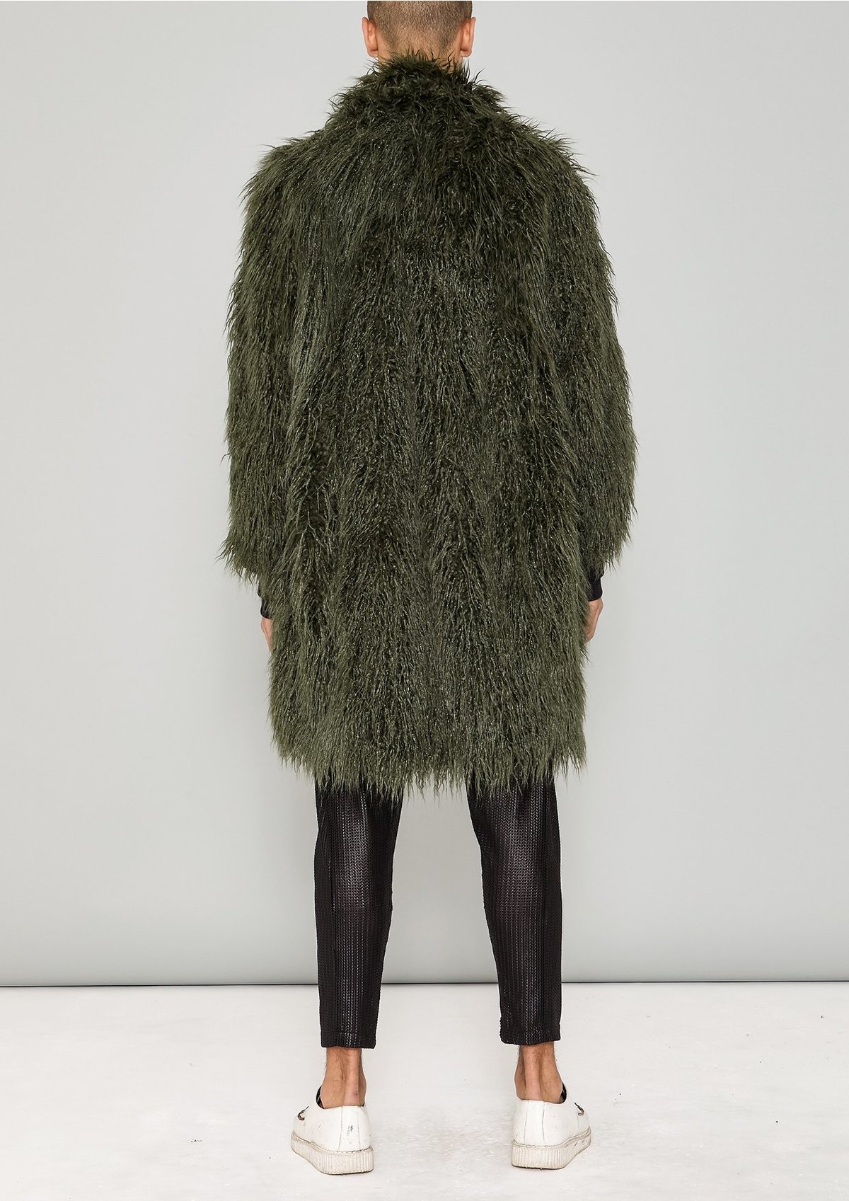 SAMPLE - COAT FAUX FUR SHAGGY - dark green - Image 9 of 9