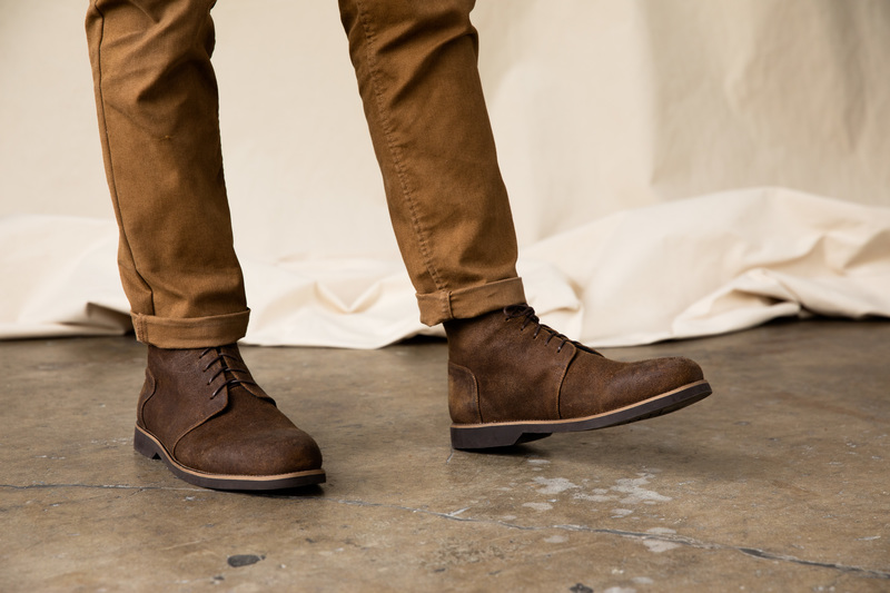Nisolo Daytripper Chukka Boot - Waxed Brown | Garmentory display picture 2