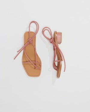 LOQ Ara Sandal LOQ Ara Sandal
