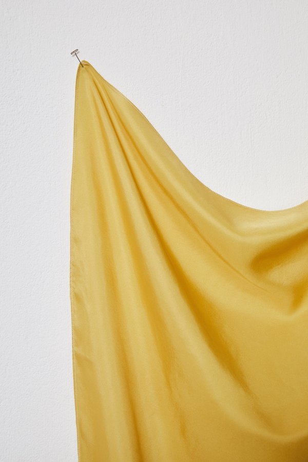 OUND HAND DYED SILK SCARF OUND HAND DYED SILK SCARF