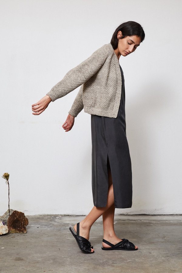 OUND HAND KNITTED WOOL CARDIGAN - STONE OUND HAND KNITTED WOOL CARDIGAN - STONE