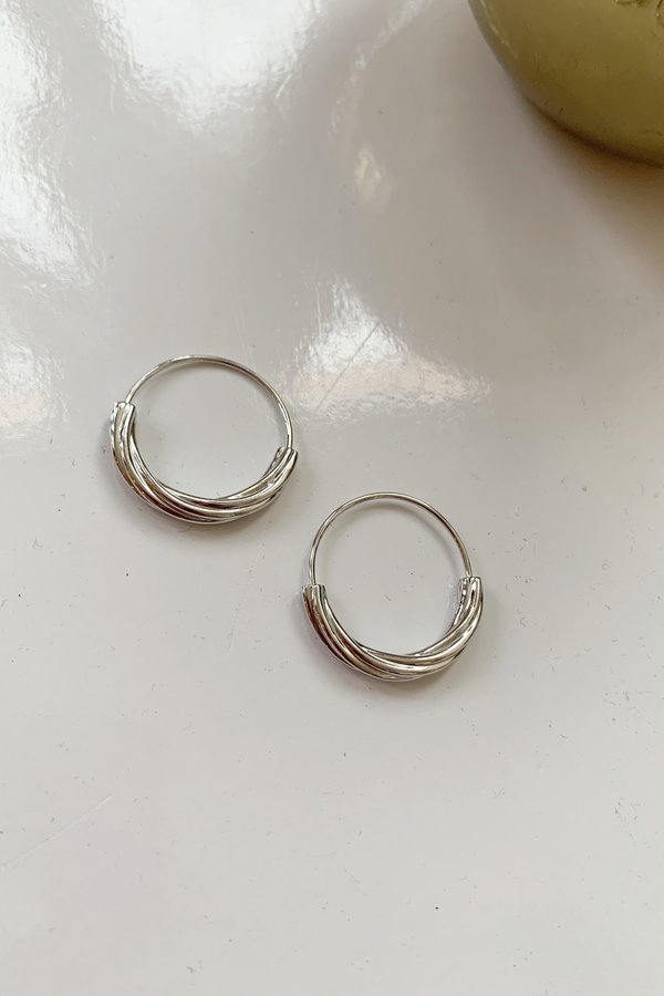 Maria Black Jewelry Tove 20 Hoops - White Rhodium Maria Black Jewelry Tove 20 Hoops - White Rhodium