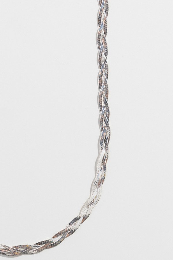 ARO Braided Chain Necklace ARO Braided Chain Necklace