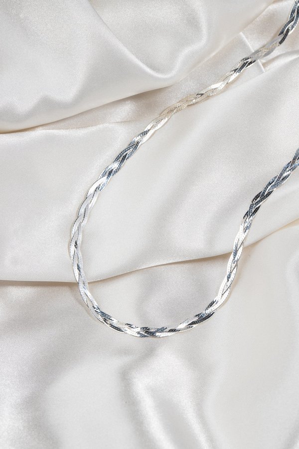 ARO Braided Chain Necklace ARO Braided Chain Necklace
