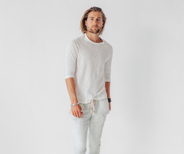 Crow Collective The Wayfarer tee - Linen Crow Collective The Wayfarer tee - Linen