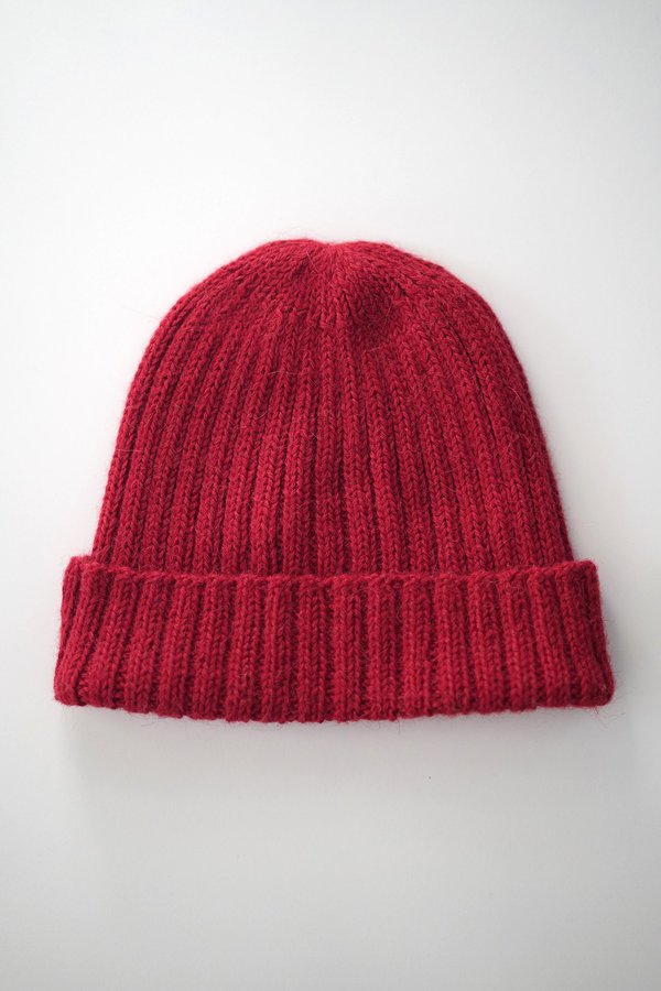 Solosix Essential Rib Beanie - Scarlett Solosix Essential Rib Beanie - Scarlett